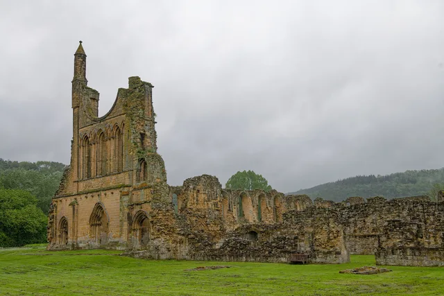 The west front and ruined walls of Byland Abbey
